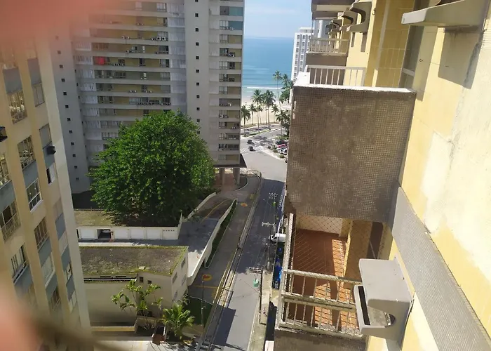 Quadra Da Praia Pitangueiras